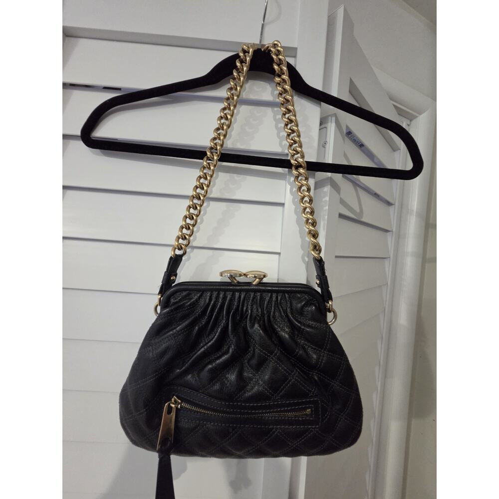 Marc Jacobs Black Quilted Kiss Lock Shoulder Bag Gold Chain Strap - Picture 7 of 14
